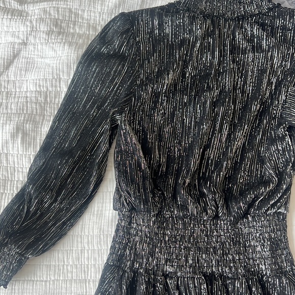 Karl Lagerfeld Paris Metallic Smocked-Waist A-Line Dress size 4 - Picture 8 of 8